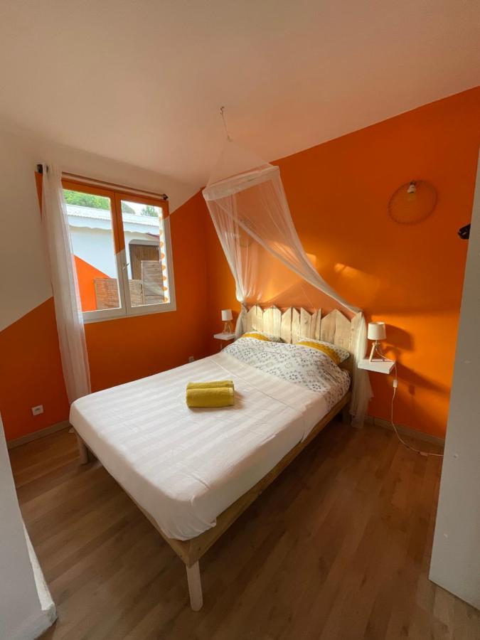Bungalows Les Vagues Abondes Vila Sainte-Anne  Exterior foto