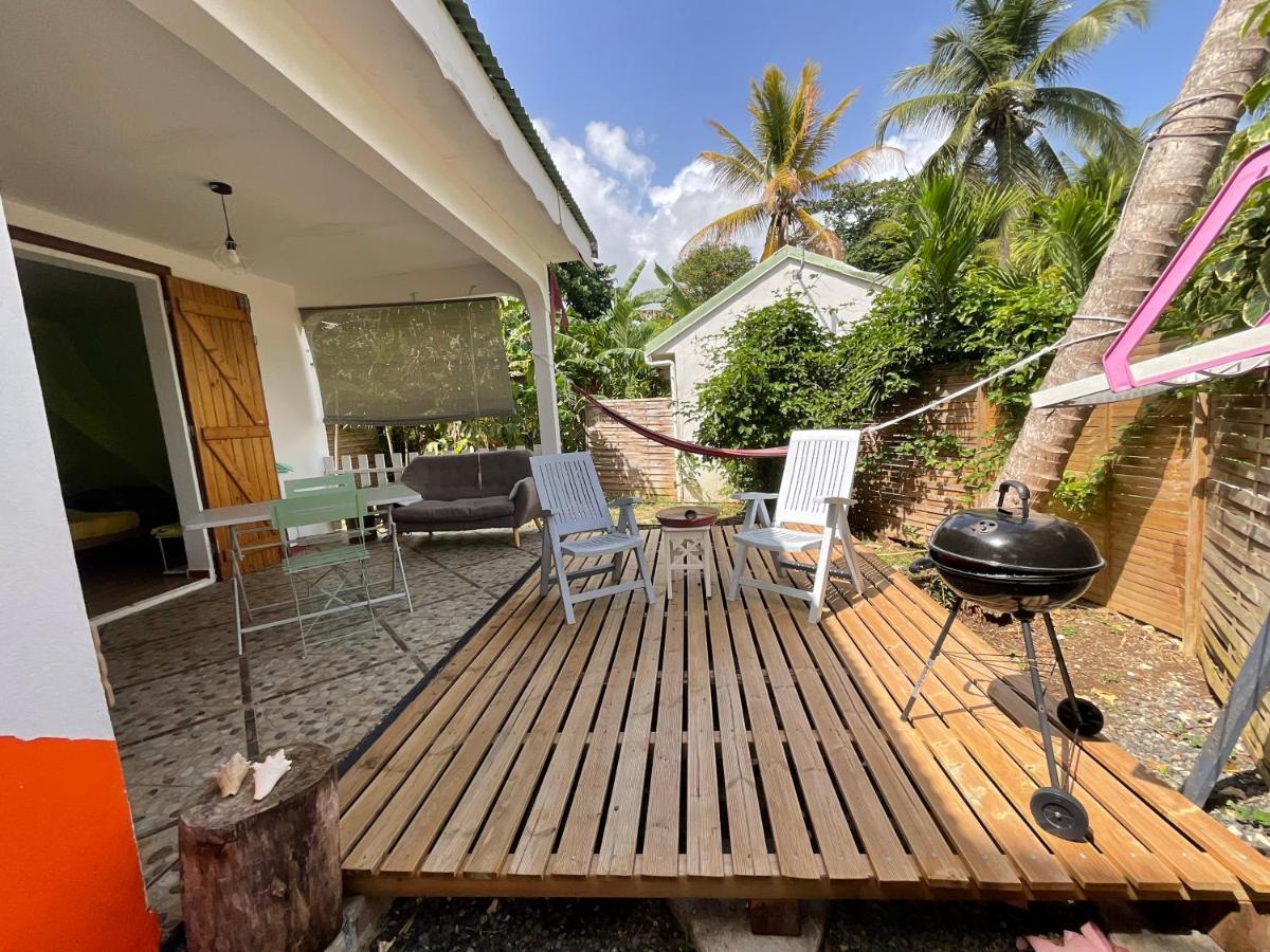 Bungalows Les Vagues Abondes Vila Sainte-Anne  Exterior foto
